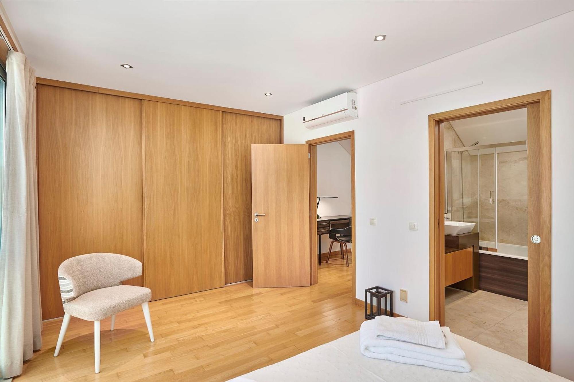 Stylish Townhouse In Tavira Centre, Shared Pool Villa Exteriör bild